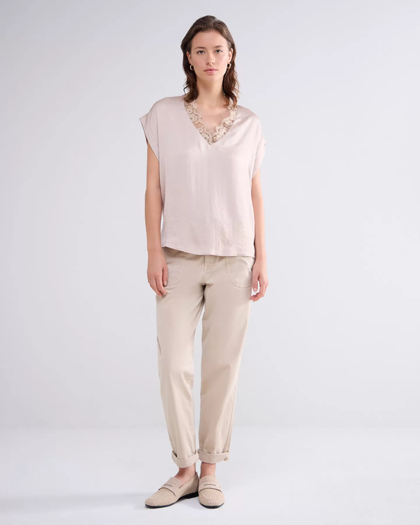 Tops & T-Shirts>Summum Mouwloze Top Met Kant Crème