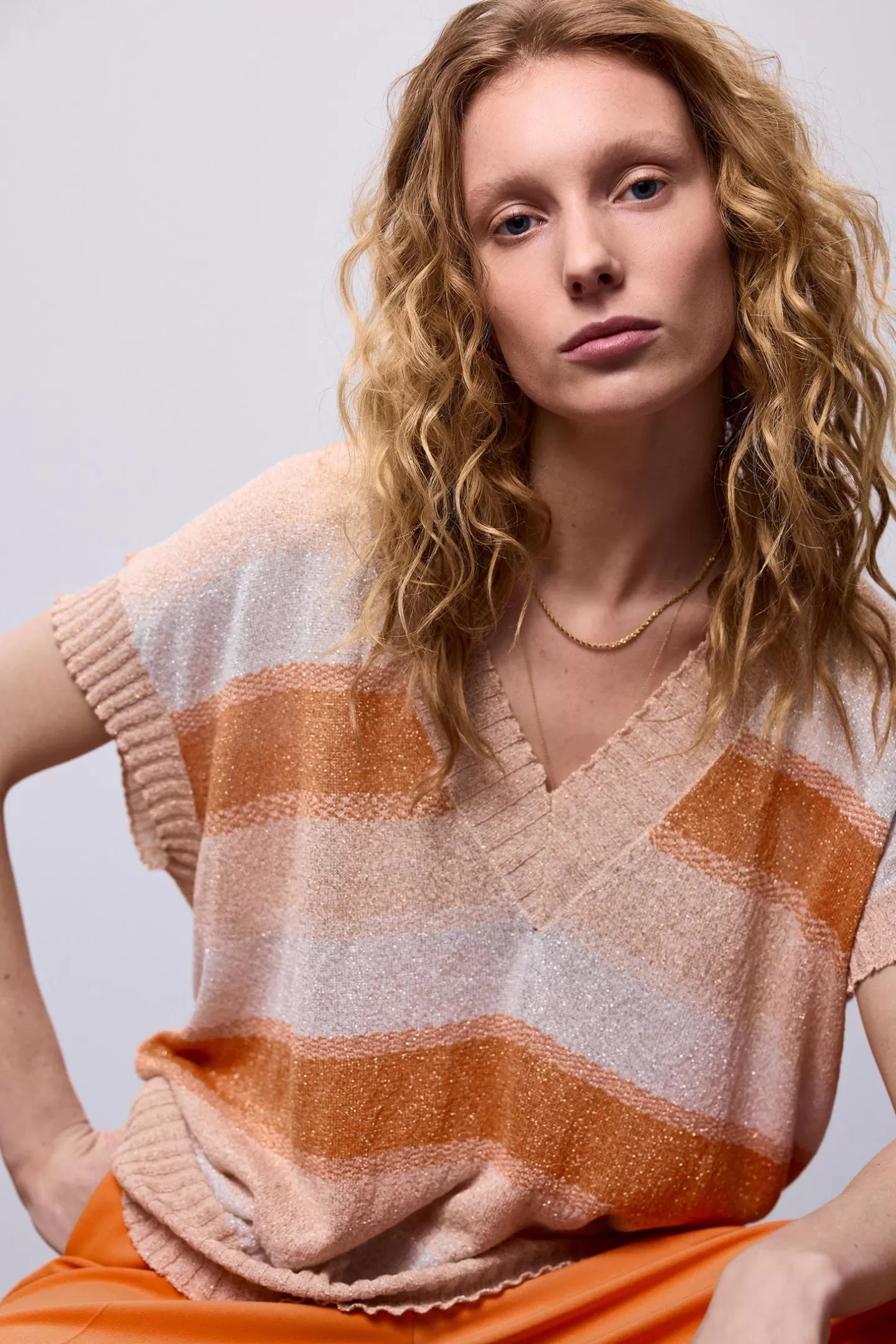 Tops & T-Shirts>Summum V-hals Truitje Lurex Oranje